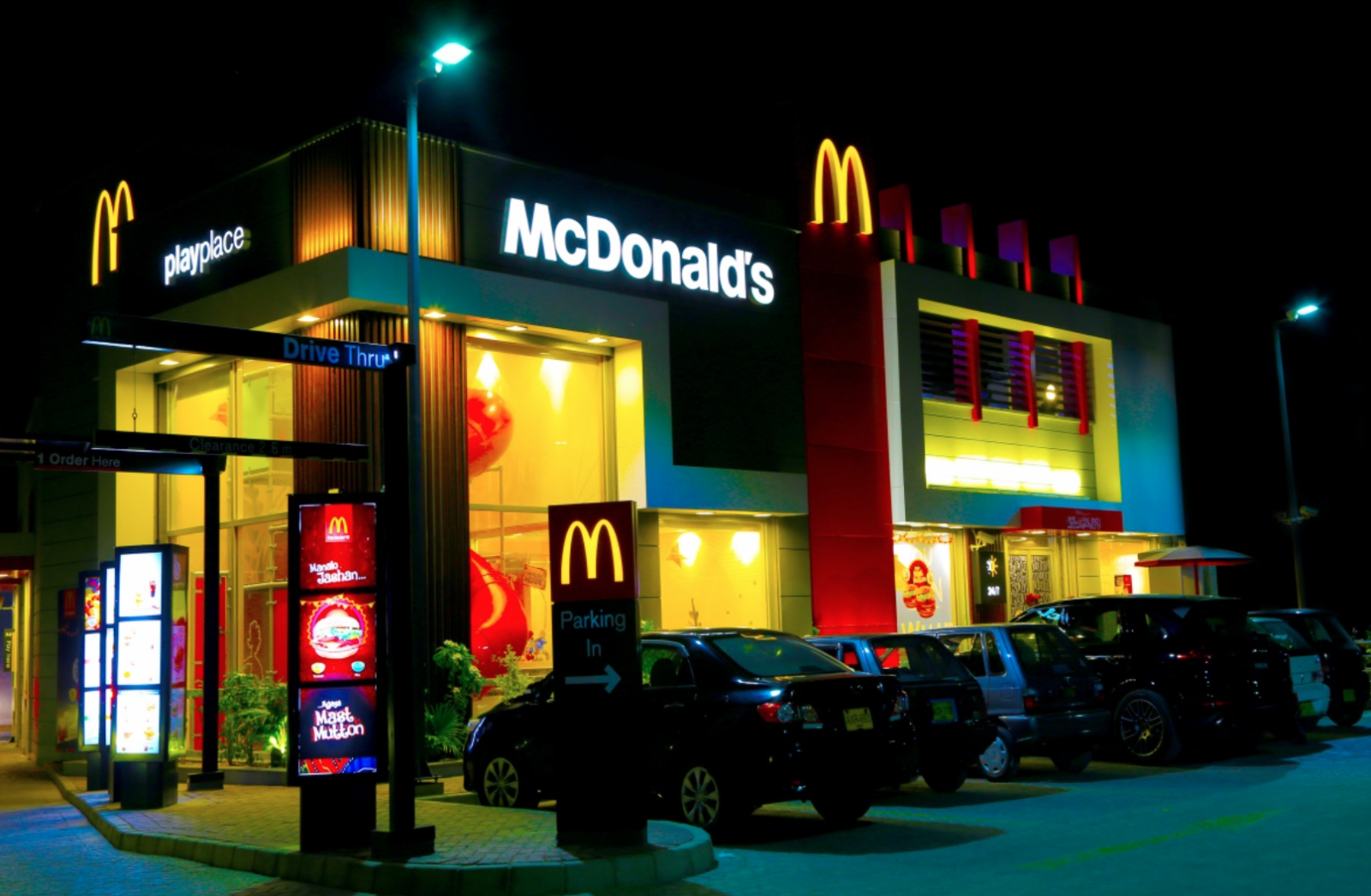 Trung Quốc muốn McDonald's- chuỗi cửa hàng thức ăn nhanh của Mỹ sẽ mở rộng thí điểm thanh toán bằng Nhân dân tệ kỹ thuật số ở Thượng Hải (ảnh: Usnplash)