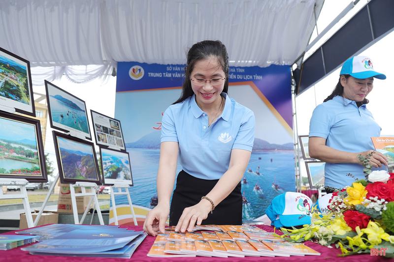 Hà Tĩnh: Lấy ý kiến tôn vinh doanh nghiệp tiêu biểu, doanh nhân tiêu biểu