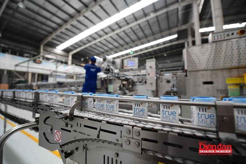 VCCI đề nghị rà soát việc xếp sữa, bia vào nhóm hàng hóa rủi ro cao