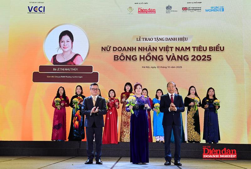 Tôn vinh 100 Nữ doanh nhân Việt Nam tiêu biểu – Bông Hồng Vàng 2025