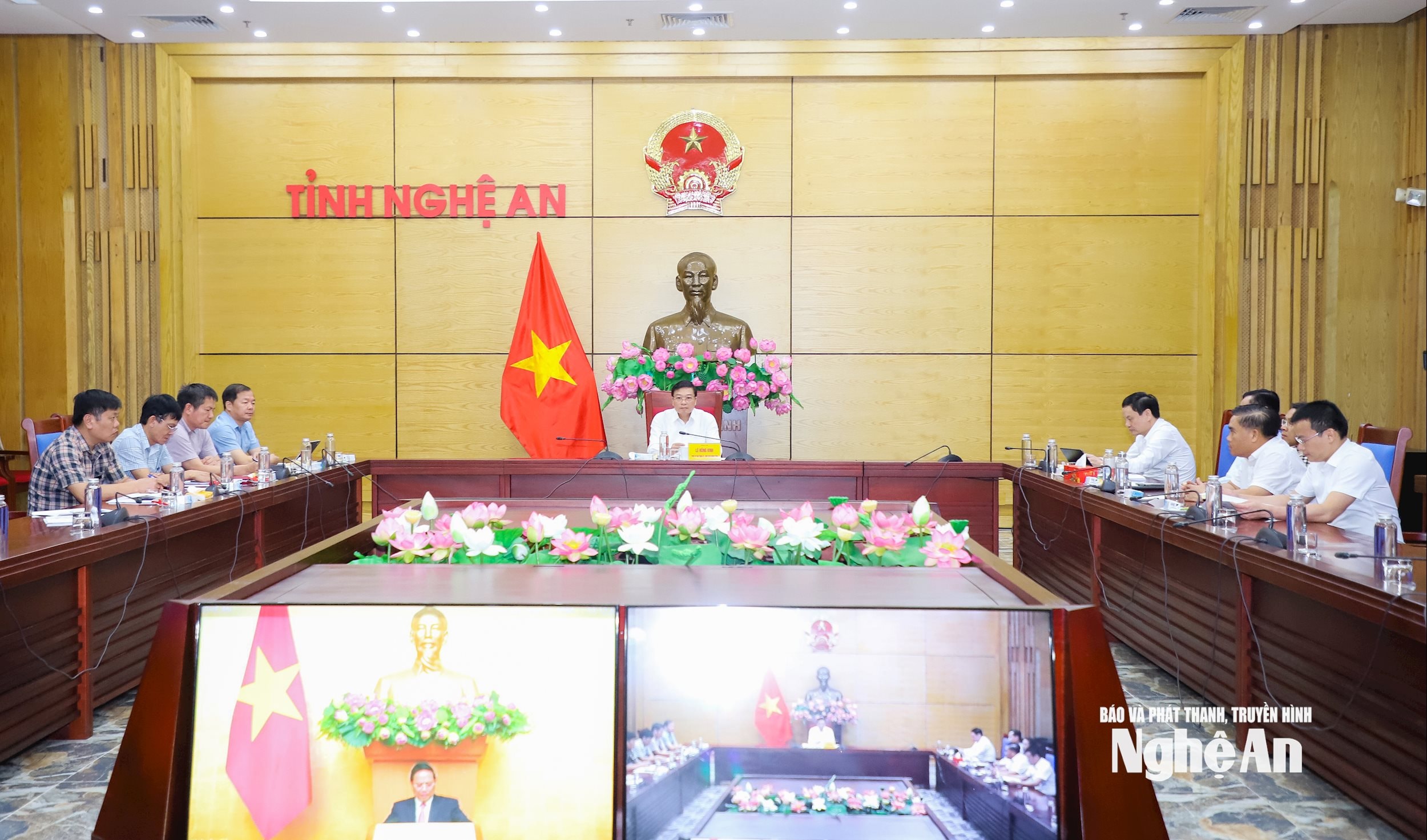 Quang cảnh hội nghị tại điểm cầu UBND tỉnh Nghệ An. Ảnh: Thành Duy