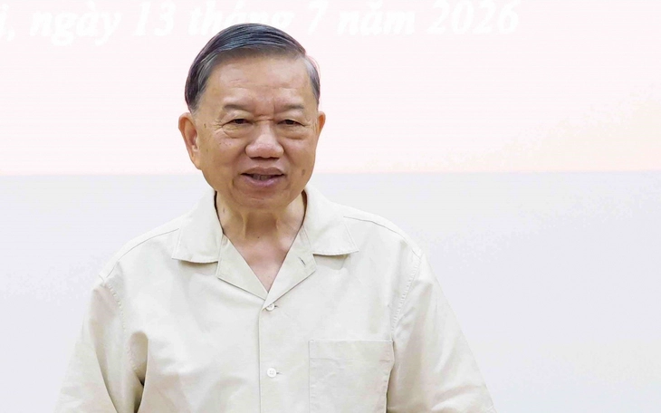 Bộ Chính trị: Tăng cường kỷ luật phát ngôn, văn hoá ứng xử của cán bộ, đảng viên trên không gian mạng - Ảnh 2.